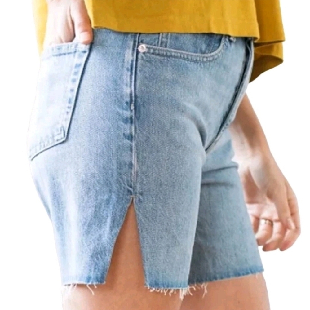 New! Anthropologie Edwin Cai 7" Inseam Distressed Blue Denim Shorts Grunge - Picture 3 of 16